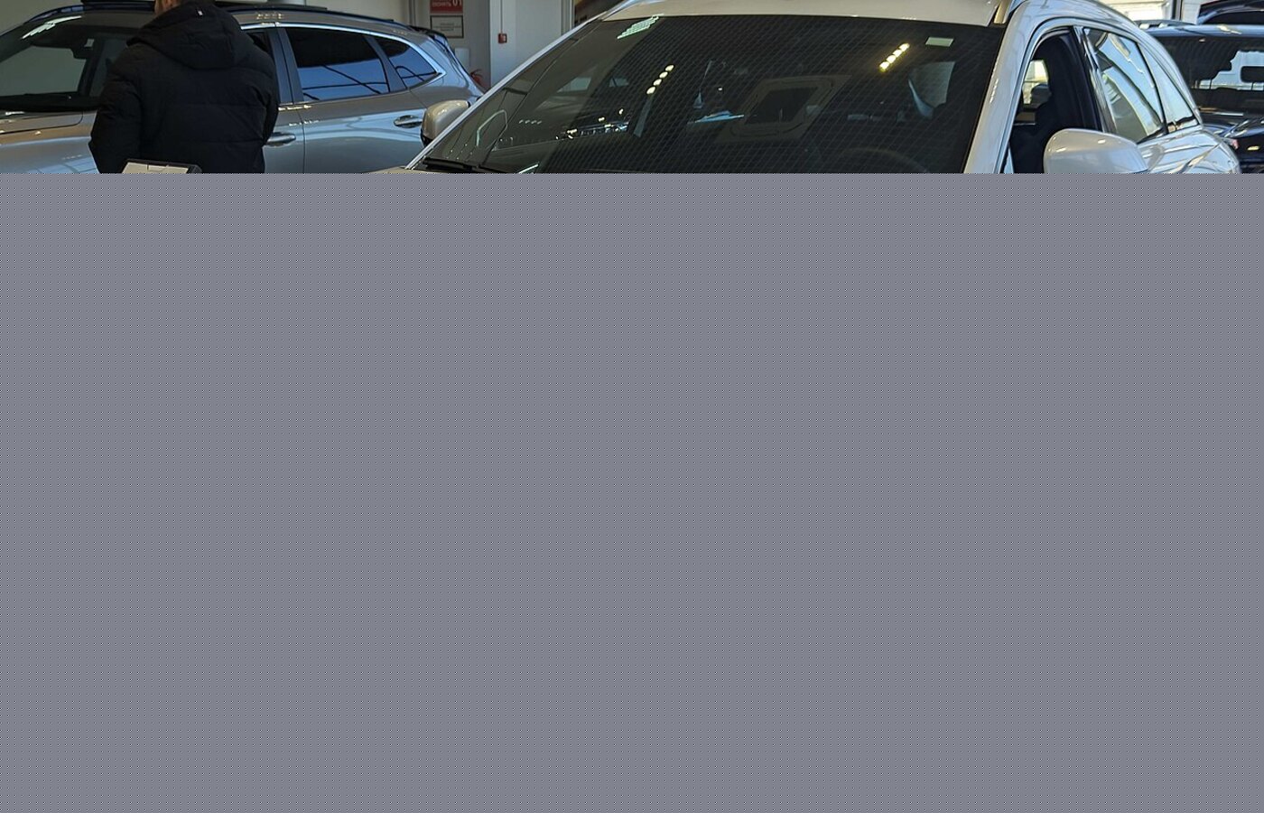 Белый Haval F7, вид спереди